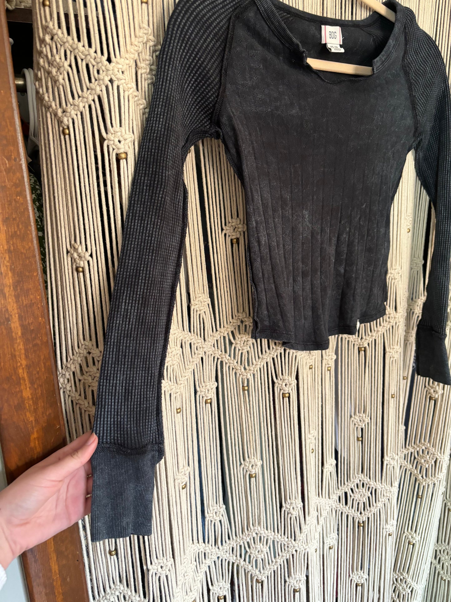 Urban Outfitters Long Sleeve (XS)