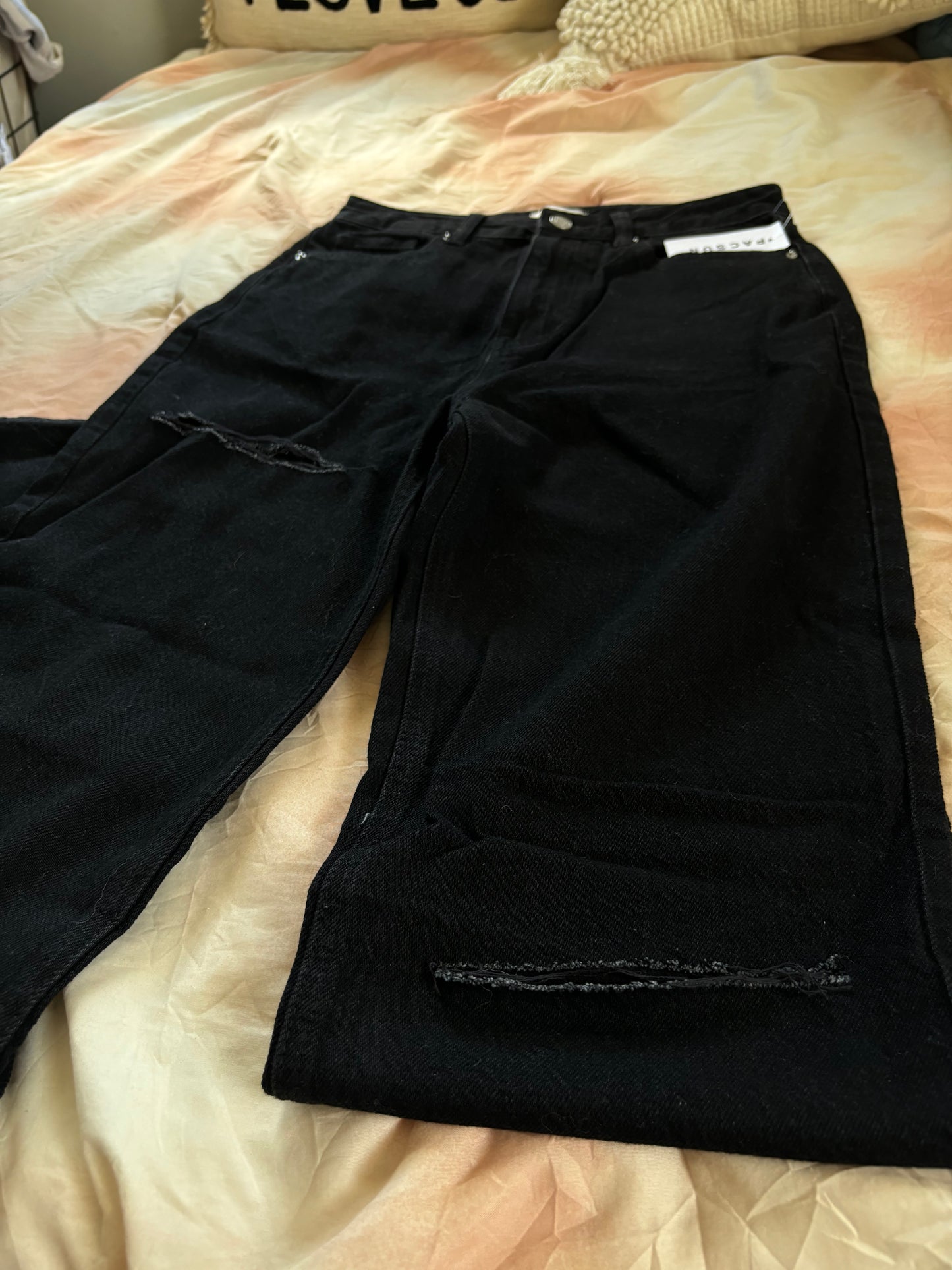 Black 90’s Boyfriend Jeans (27)