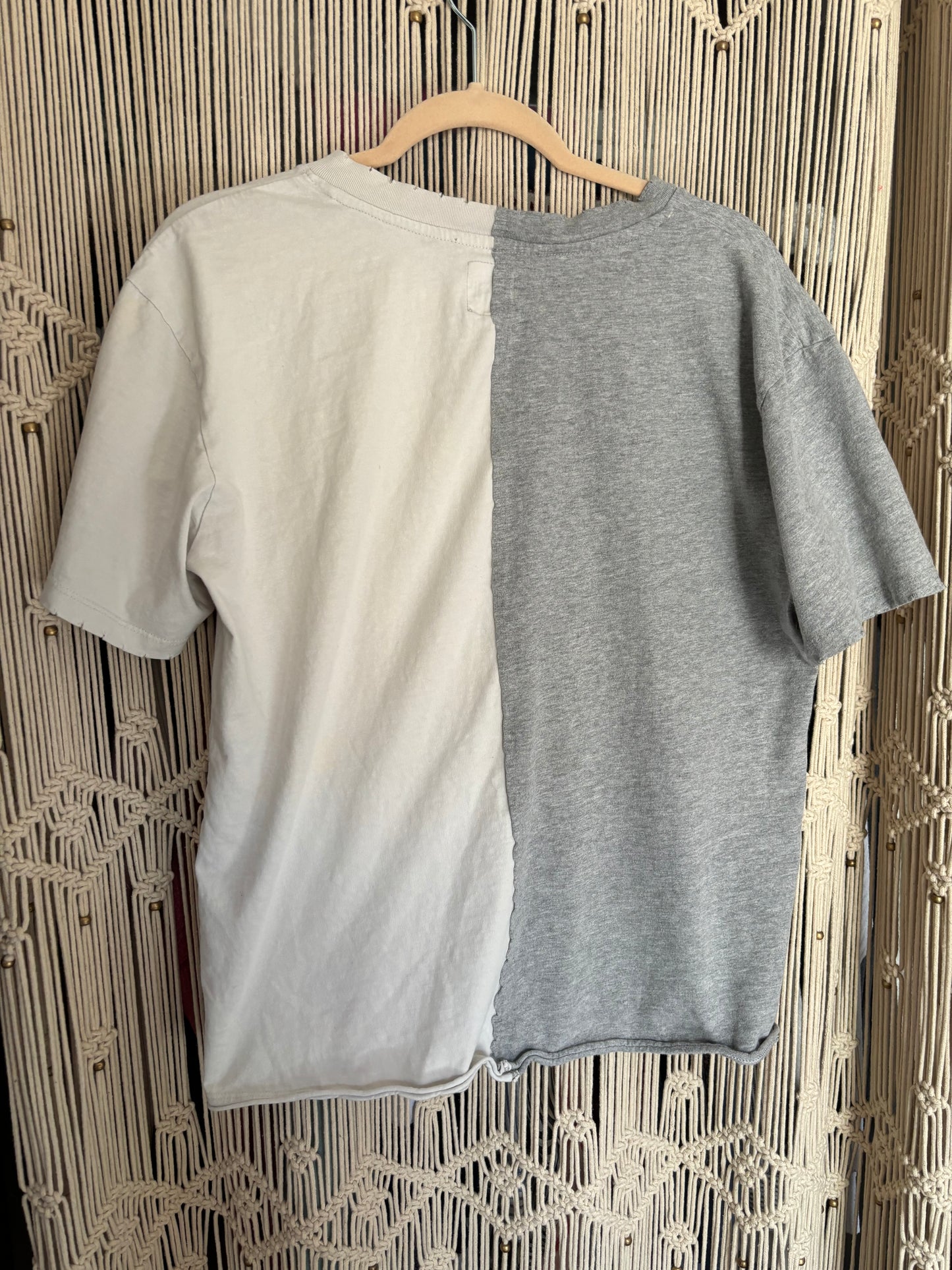 Grey Graphic Tee Shirt (S)