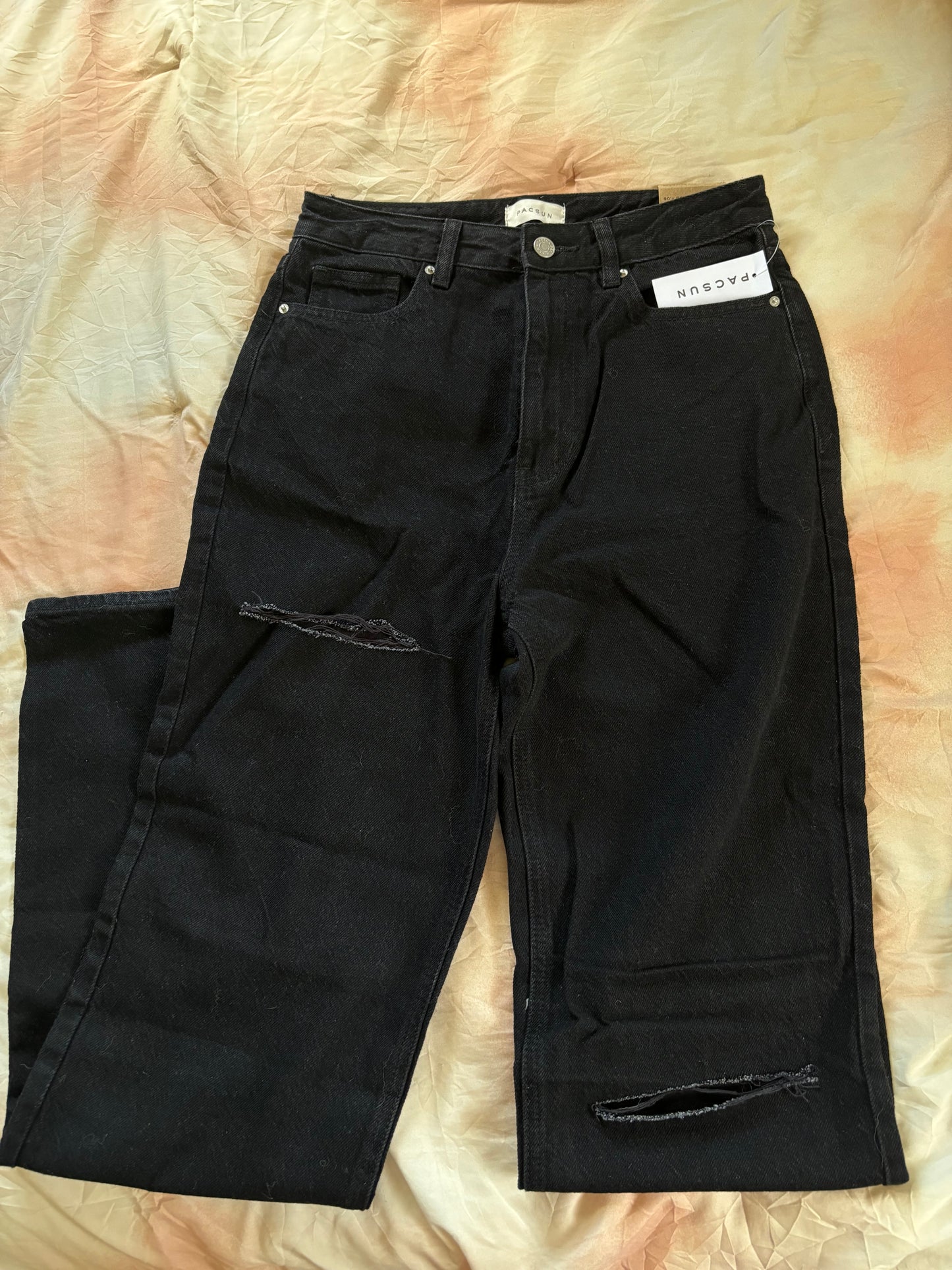 Black 90’s Boyfriend Jeans (27)