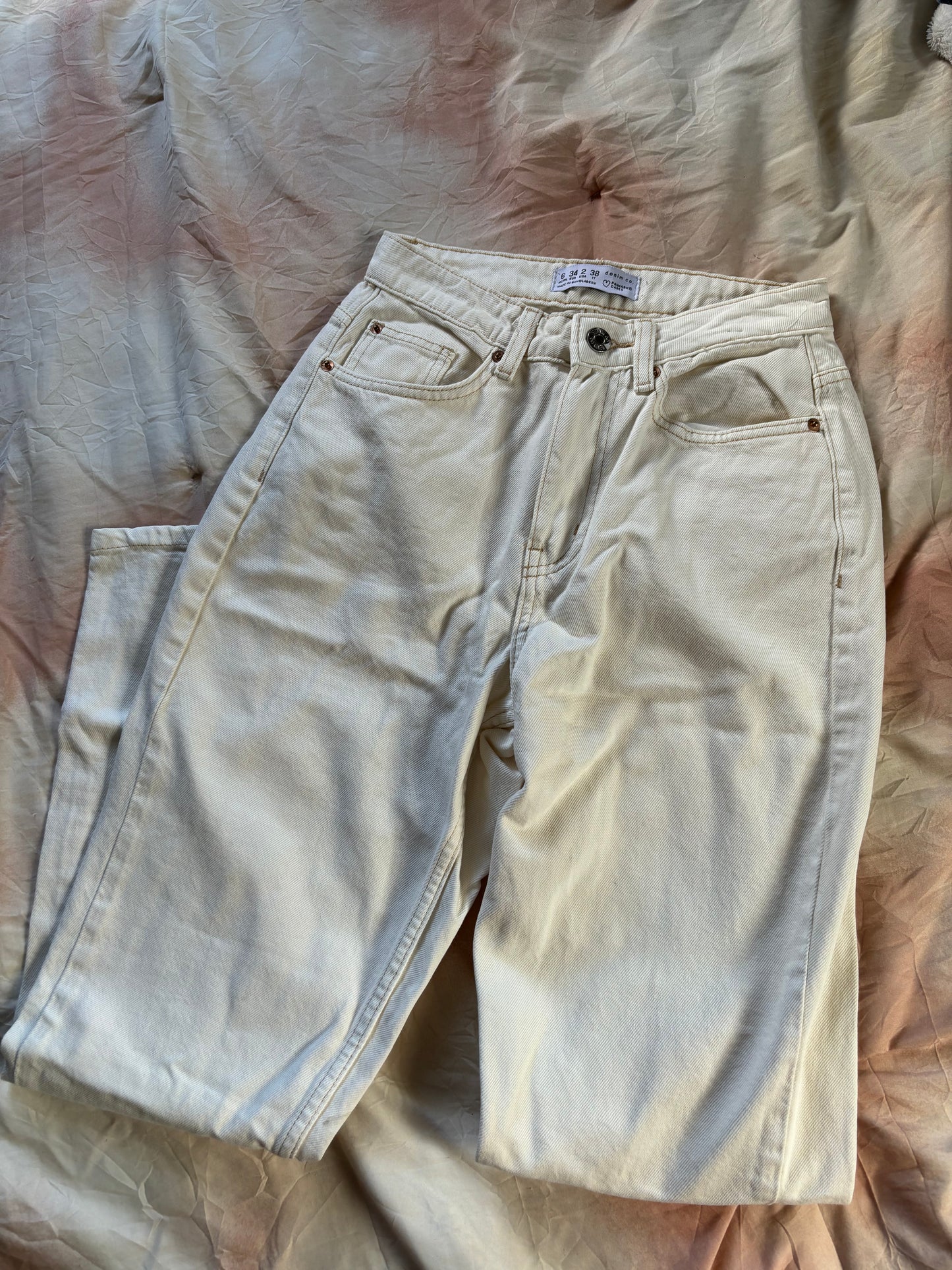 Cream Straight Leg Jeans (2)