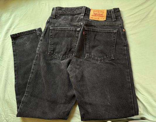 550 Black Levi Jeans (9 JR)