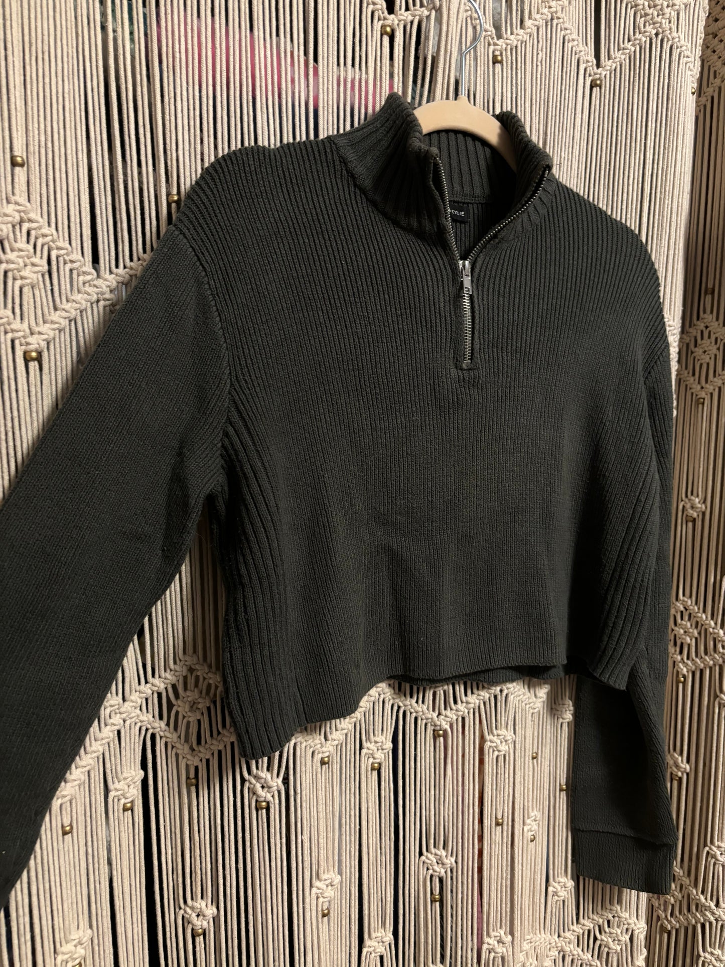 Cropped Green Zipper Sweater (S)