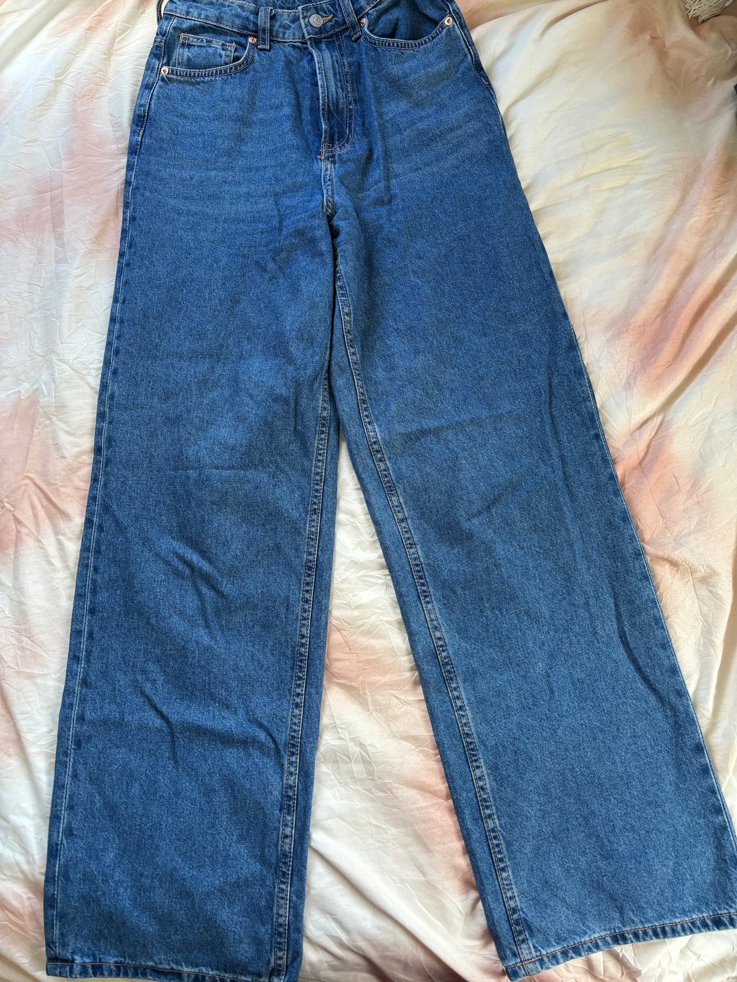 Wide Leg Jeans (2)